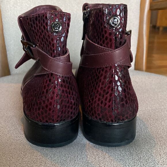 NWOT Moda in Pelle boots - Picture 3 of 8